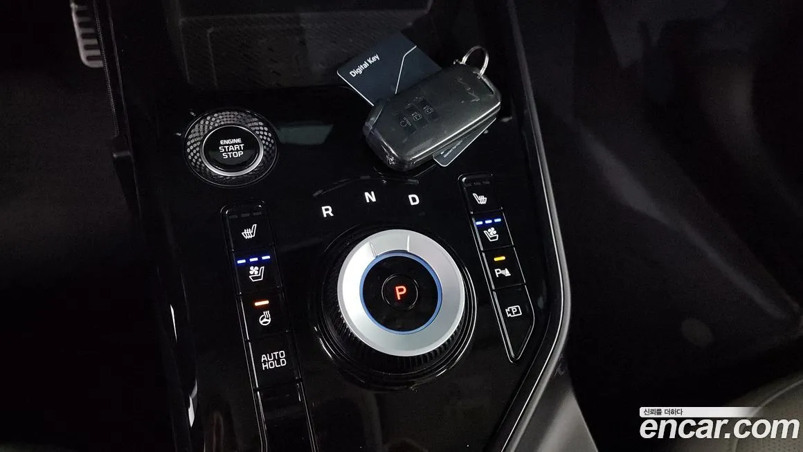 Kia Niro — фото 9