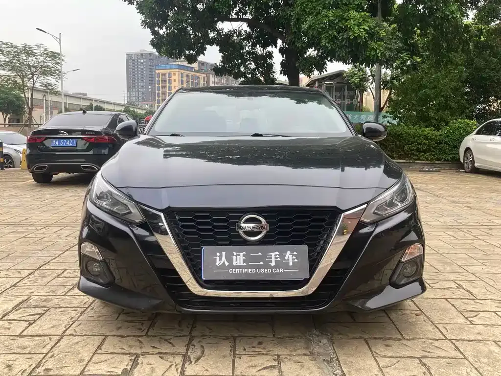Nissan Teana — фото 2