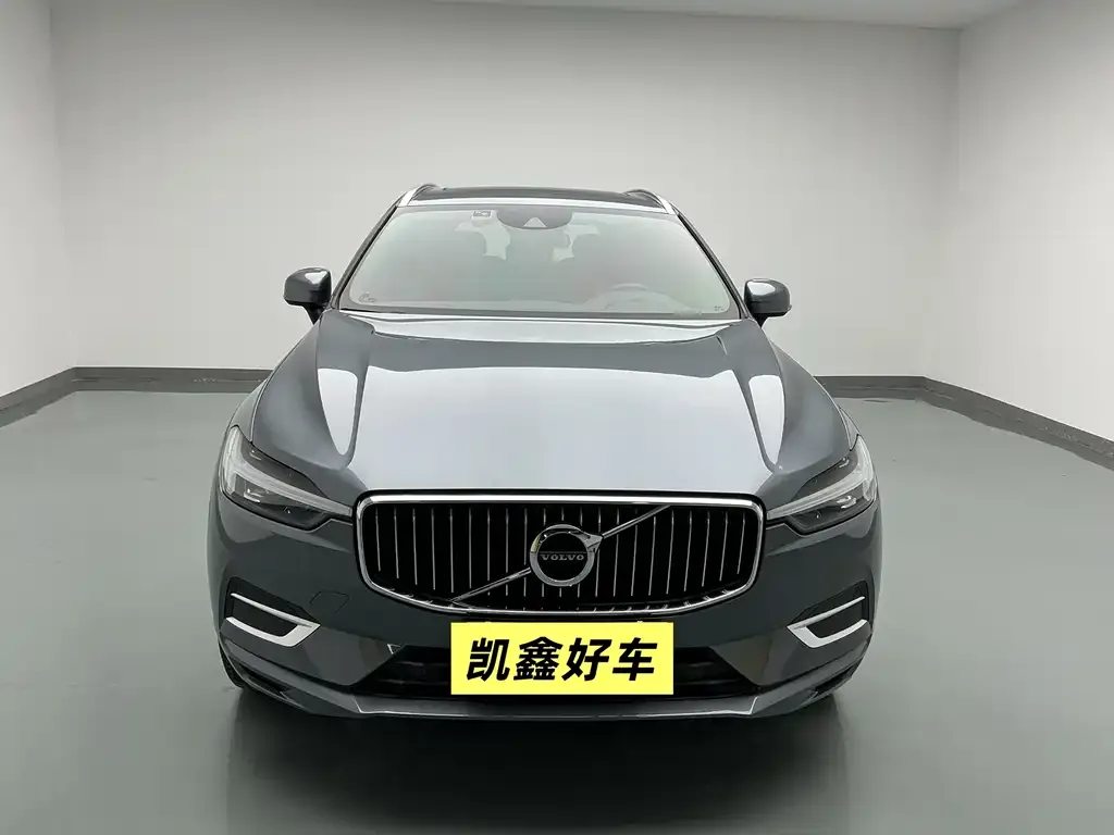 Volvo XC60 — фото 2