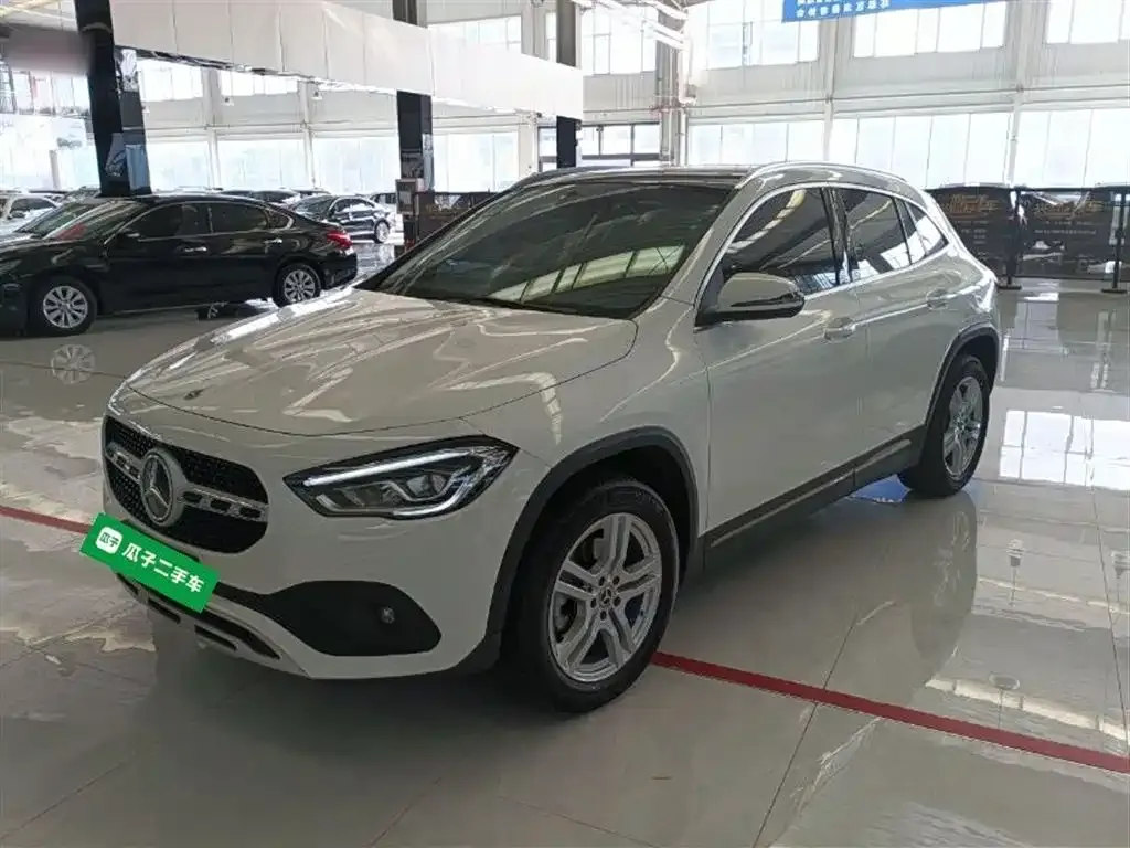 Mercedes-Benz GLA — фото 2