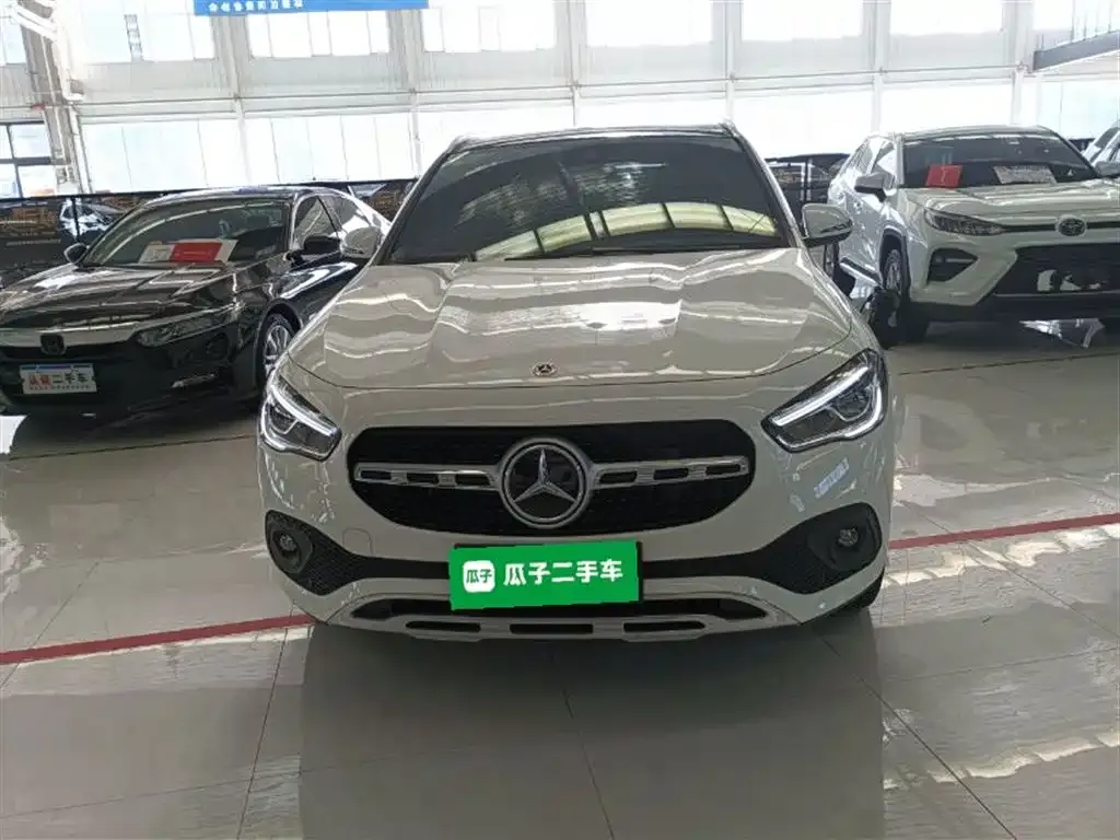 Mercedes-Benz GLA — фото 3