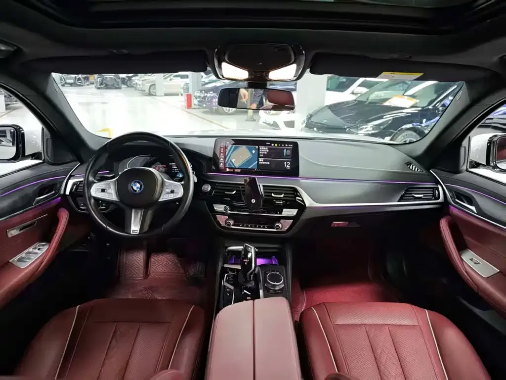 BMW 5 Series New Energy — фото 10