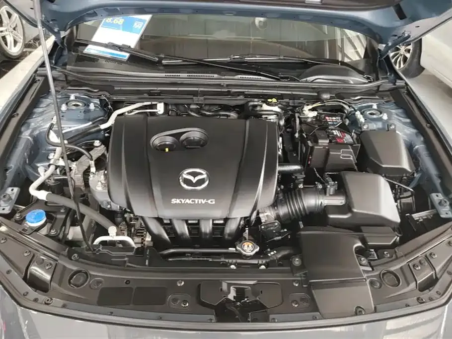 Mazda 3 Axela — фото 10