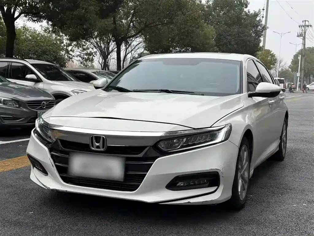 Honda Accord — фото 3