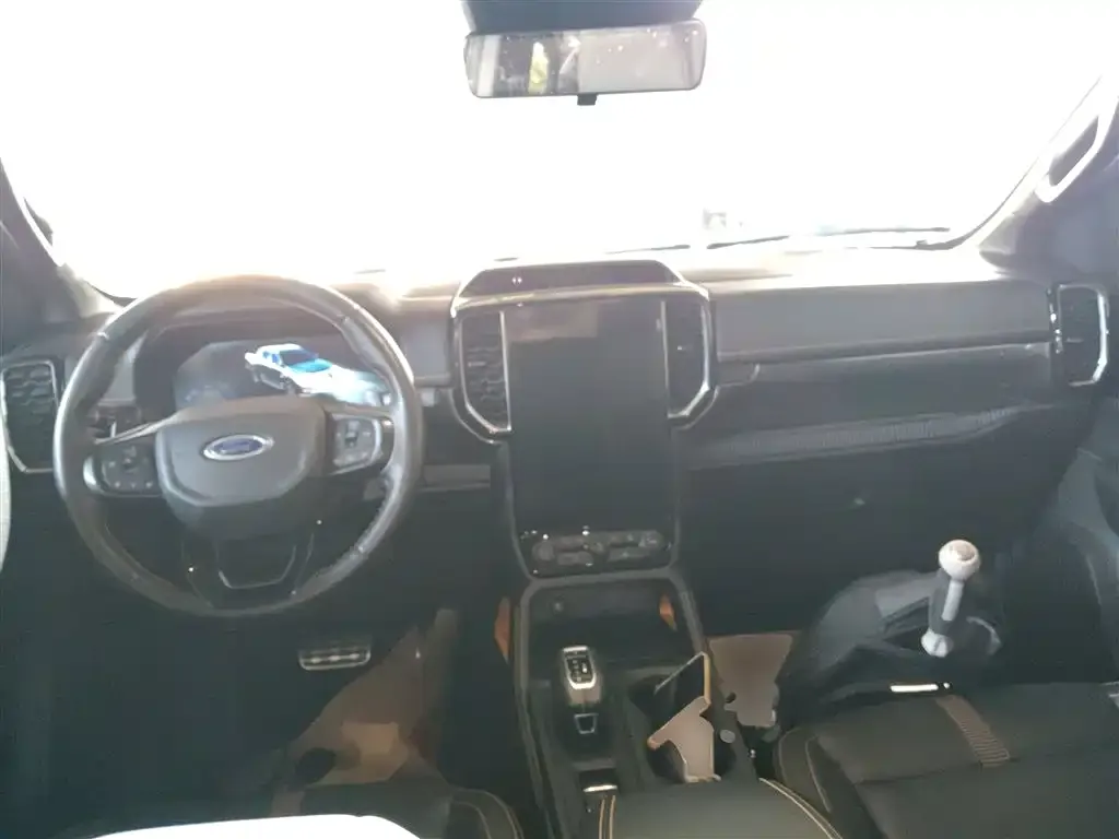 Ford Ranger — фото 10