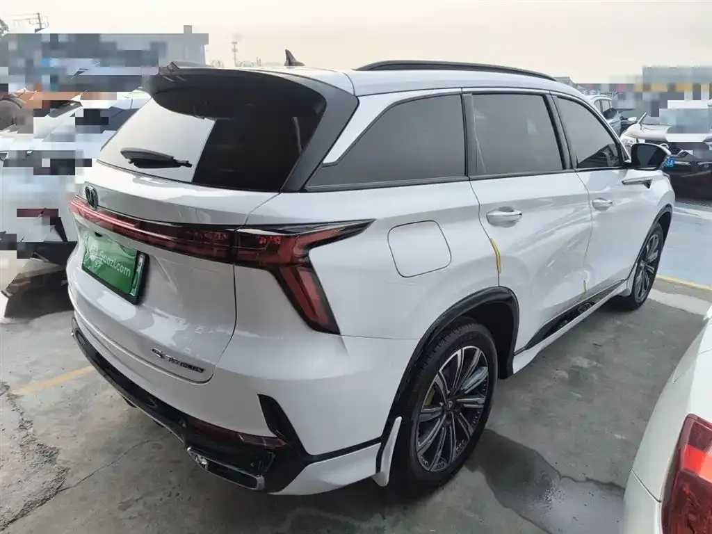 Changan CS75 PLUS iDD — фото 7