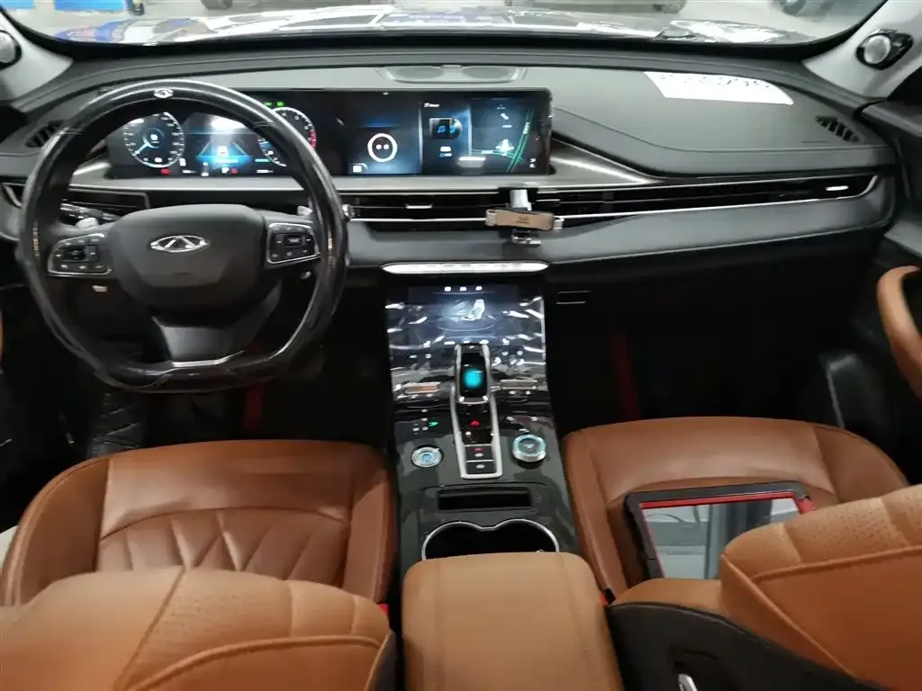 Chery Tiggo 8 PLUS — фото 10