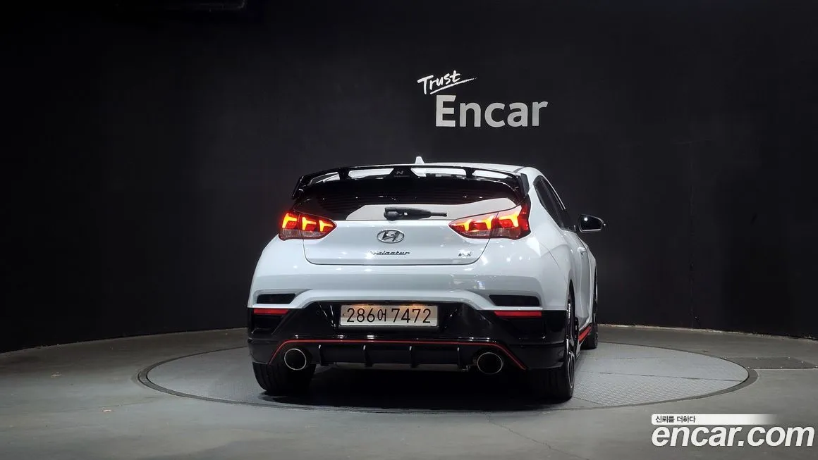 Hyundai Veloster — фото 4