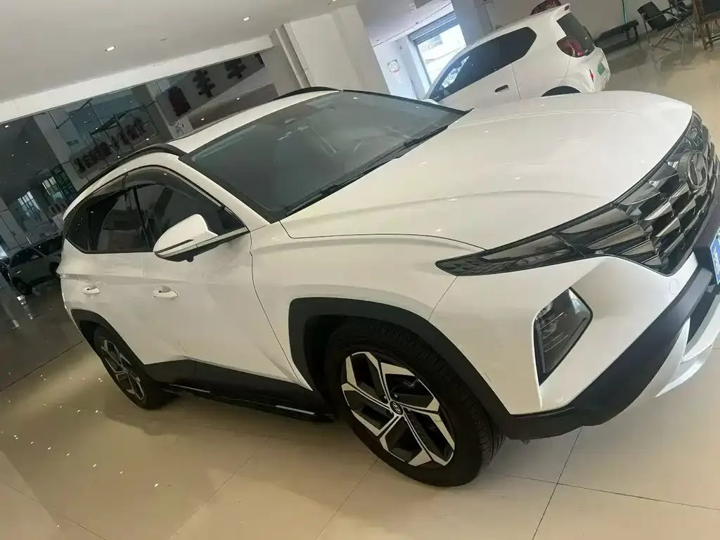 Hyundai Tucson — фото 2