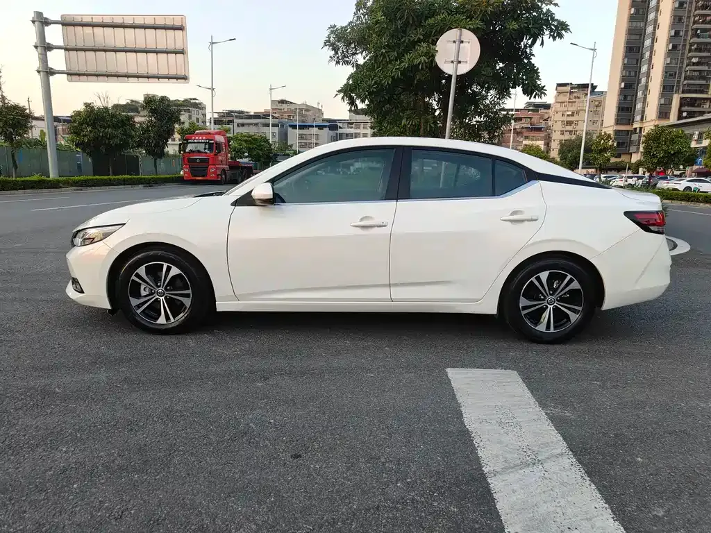Nissan Sylphy — фото 4