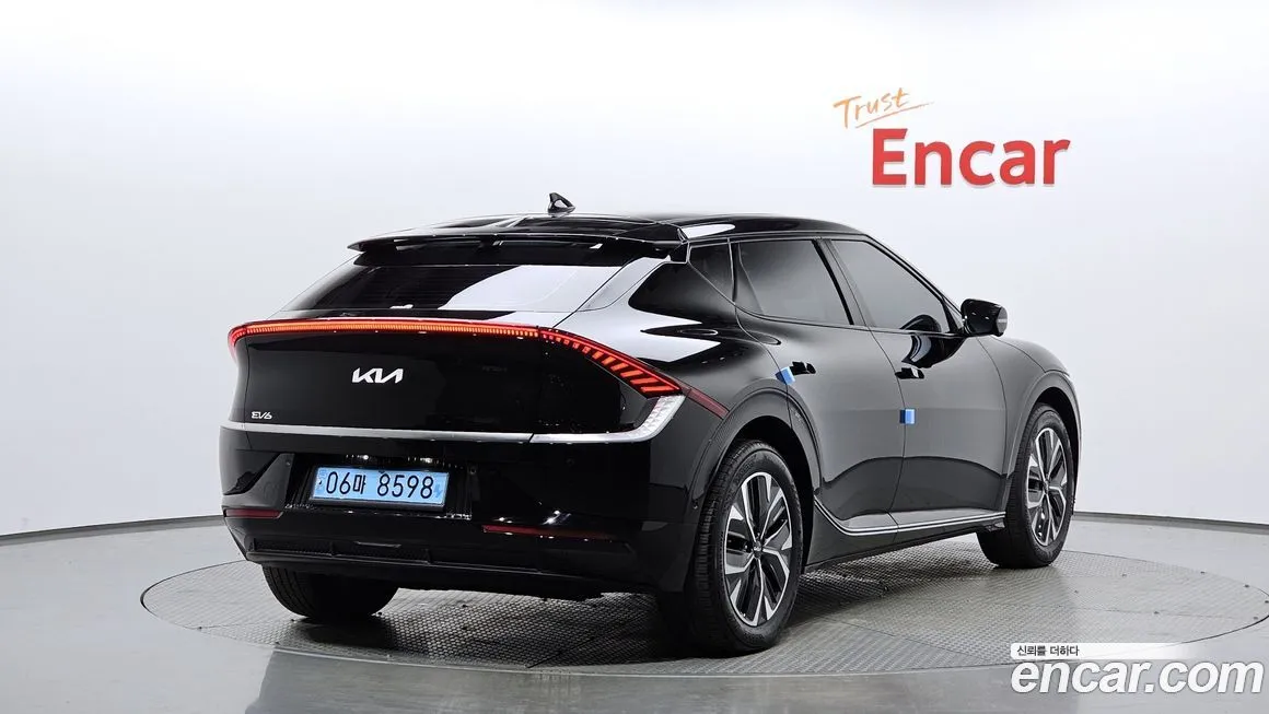 Kia EV6 — фото 2