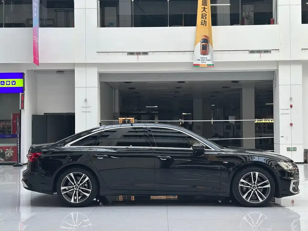 Audi A6L — фото 4