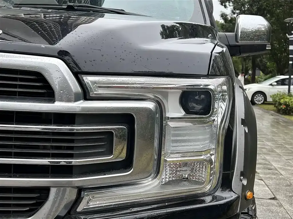 Ford F-150 Raptor — фото 4