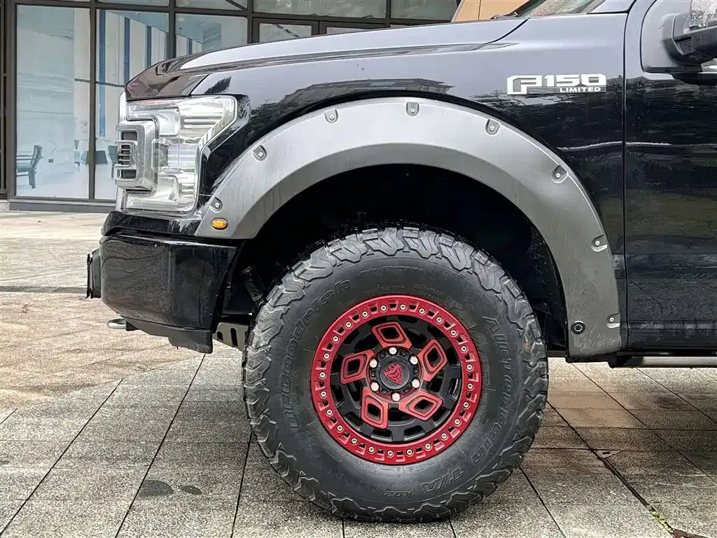 Ford F-150 Raptor — фото 5