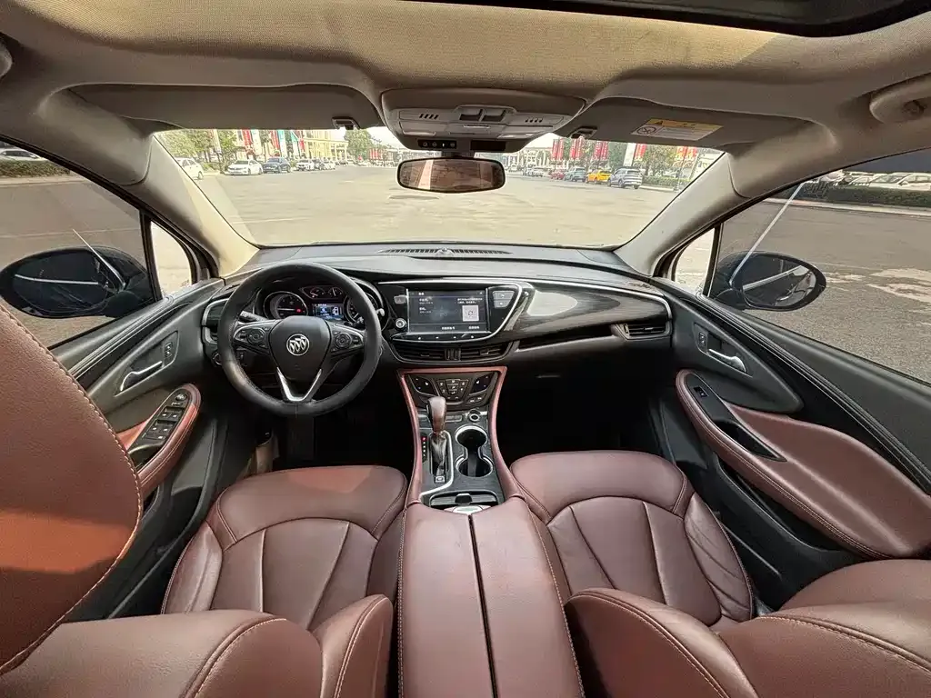 Buick Envision Plus — фото 5