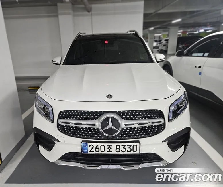 Mercedes-Benz GLB-Class — фото 1
