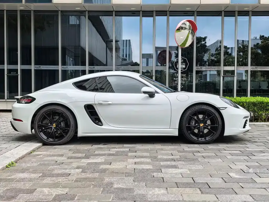 Porsche 718 — фото 5