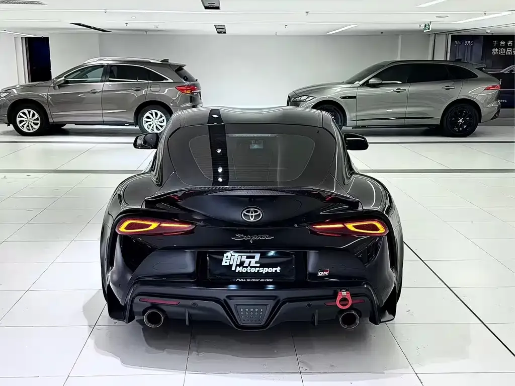 Toyota Supra — фото 4