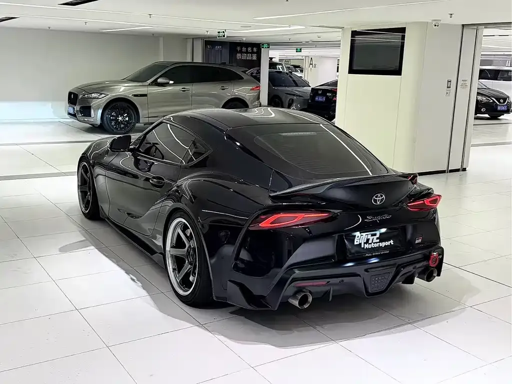 Toyota Supra — фото 5