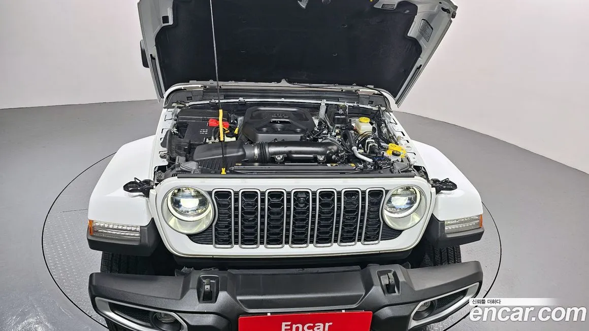 Jeep Wrangler — фото 6