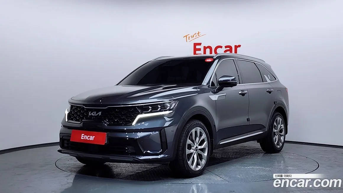 Kia Sorento — фото 1