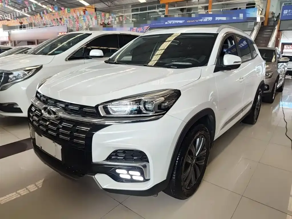 Chery Tiggo 8 — фото 2