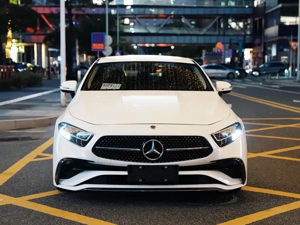 Mercedes-Benz CLS — фото 2