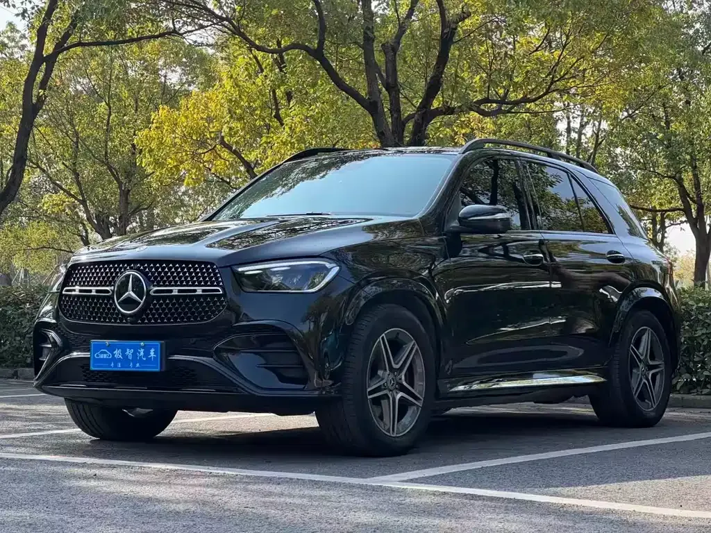 Mercedes-Benz GLE — фото 1