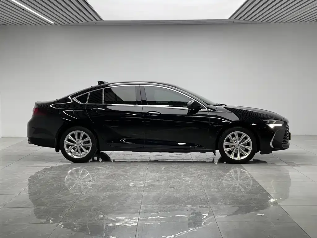 Buick Regal — фото 4