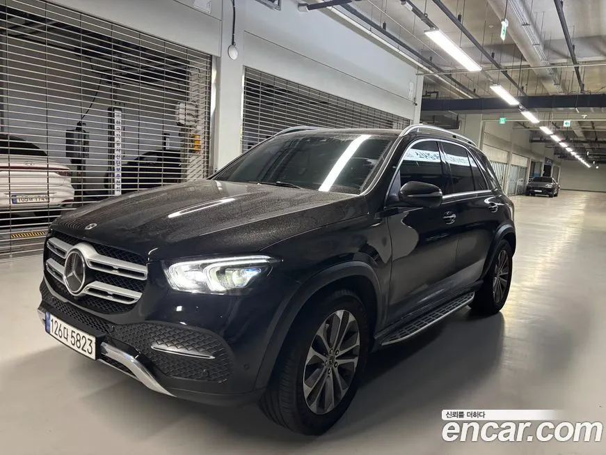 Mercedes-Benz GLE-Class — фото 2