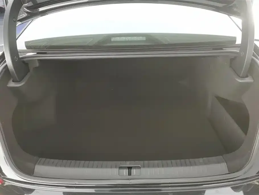 Volkswagen Passat — фото 4