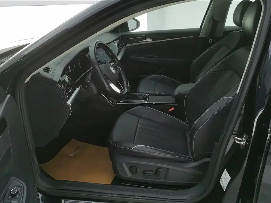 Volkswagen Passat — фото 9