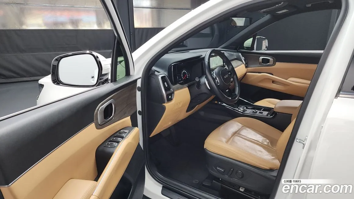 Kia Sorento — фото 10