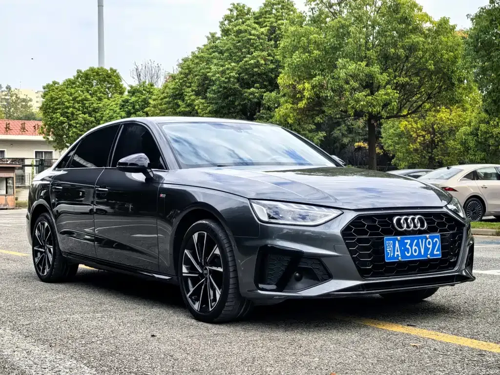 Audi A4L — фото 3