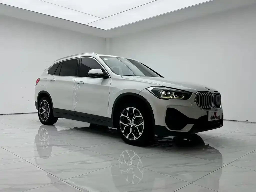 BMW X1 — фото 3