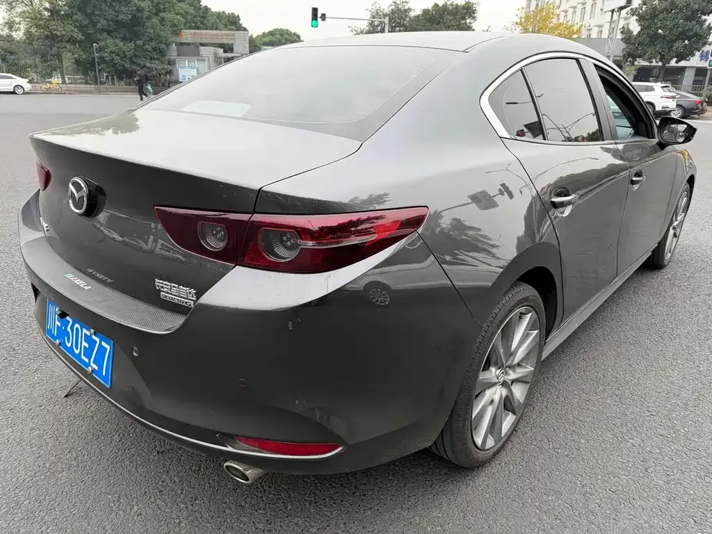 Mazda 3 Axela — фото 7