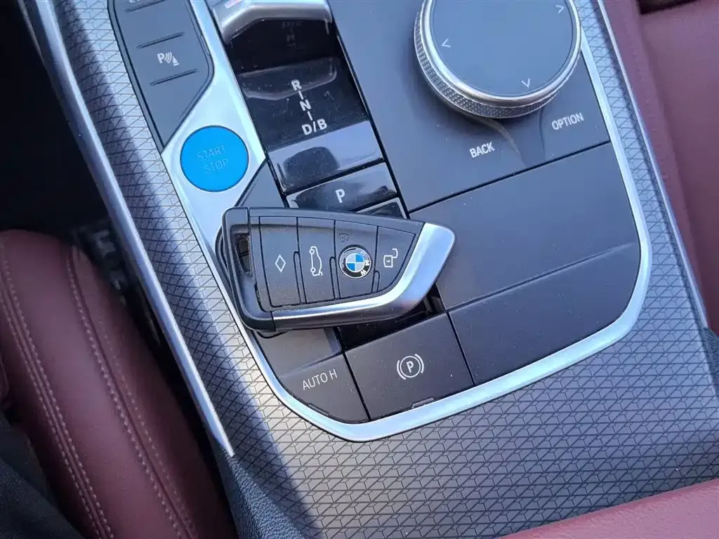 BMW i3 — фото 9