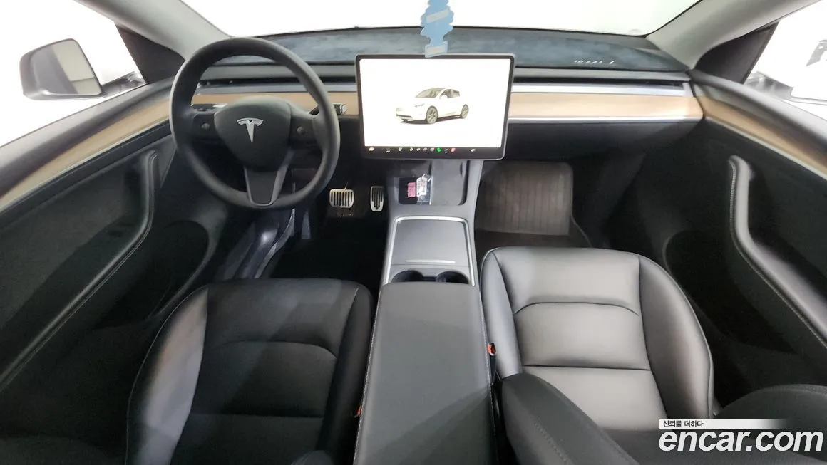 Tesla Model Y — фото 7