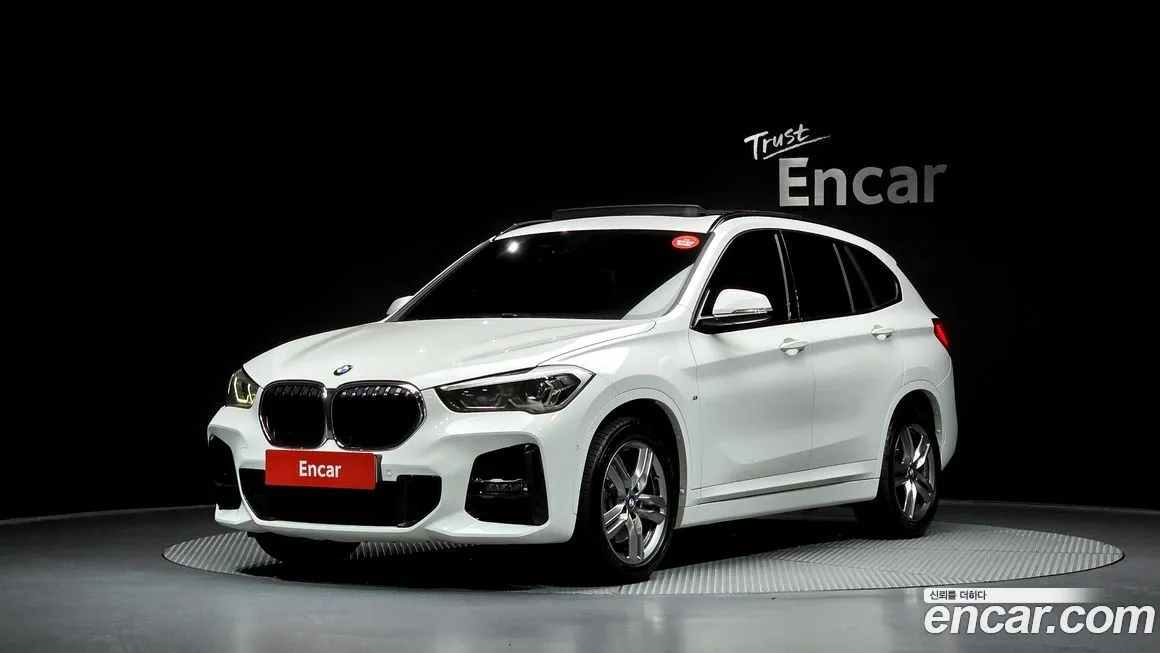 BMW X1 — фото 1