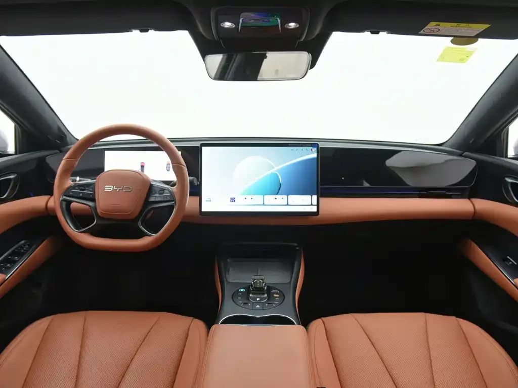 BYD Seal — фото 7
