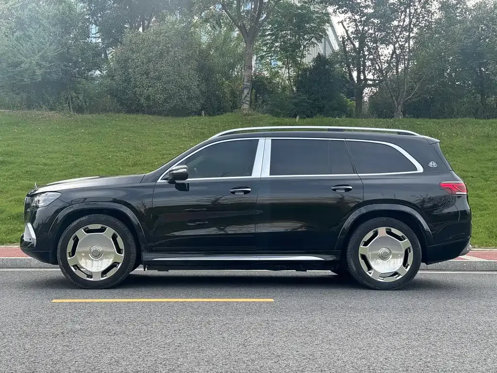 Mercedes-Benz GLS — фото 4