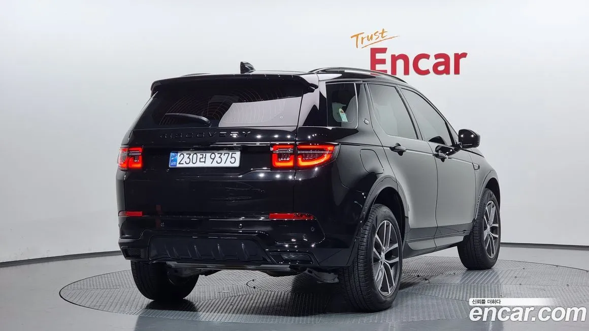 Land Rover Discovery Sport — фото 2
