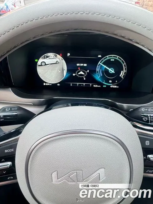 Kia Sorento — фото 5