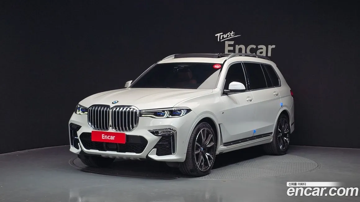 BMW X7 — фото 1