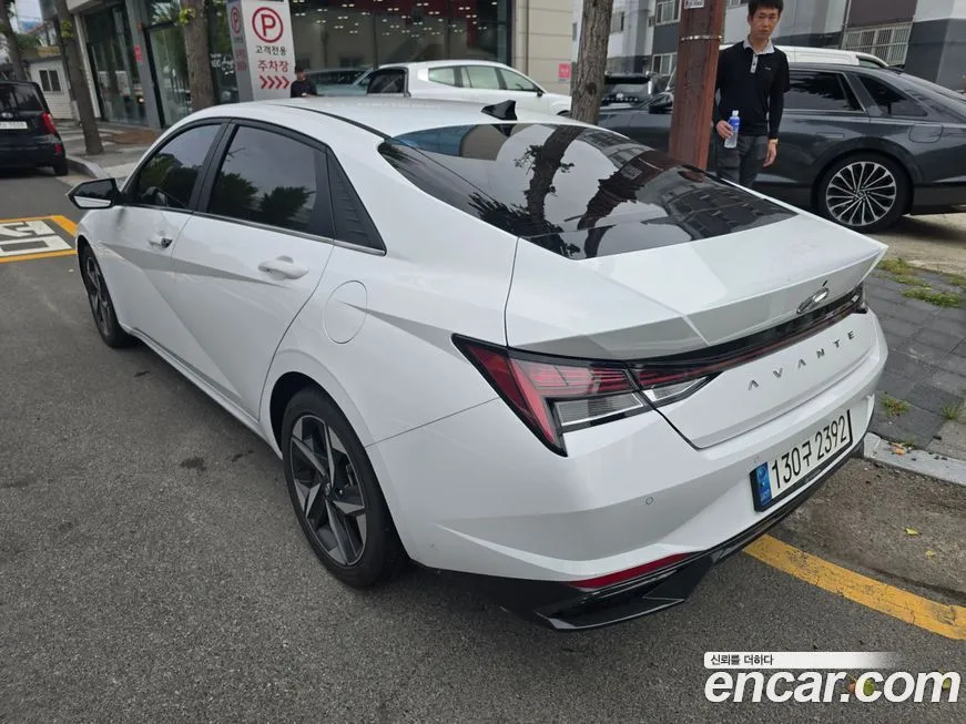 Hyundai AVANTE — фото 4