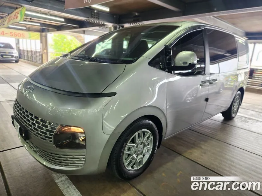 Hyundai Staria — фото 3