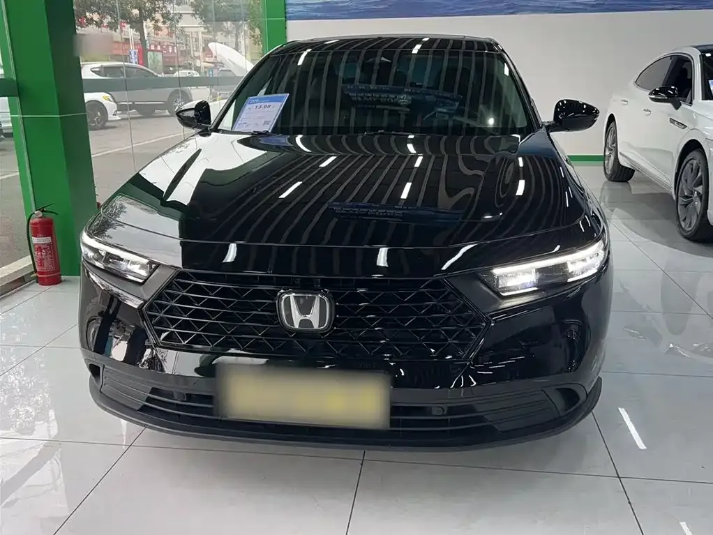 Honda Accord — фото 4