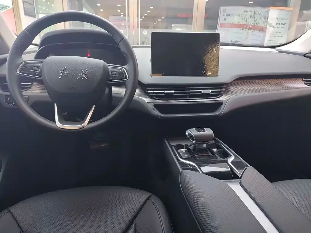 Hongqi E-QM5 — фото 6