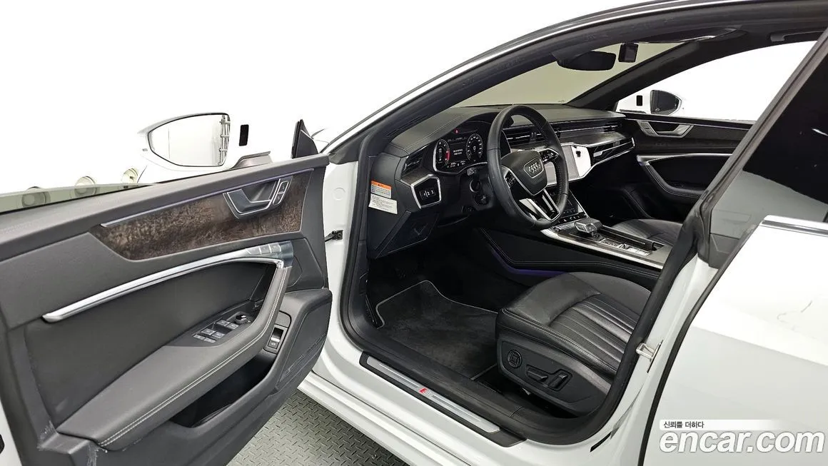 Audi A7 — фото 10