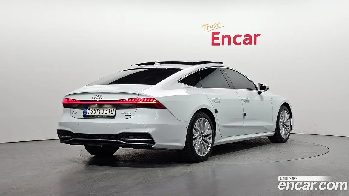 Audi A7 — фото 2